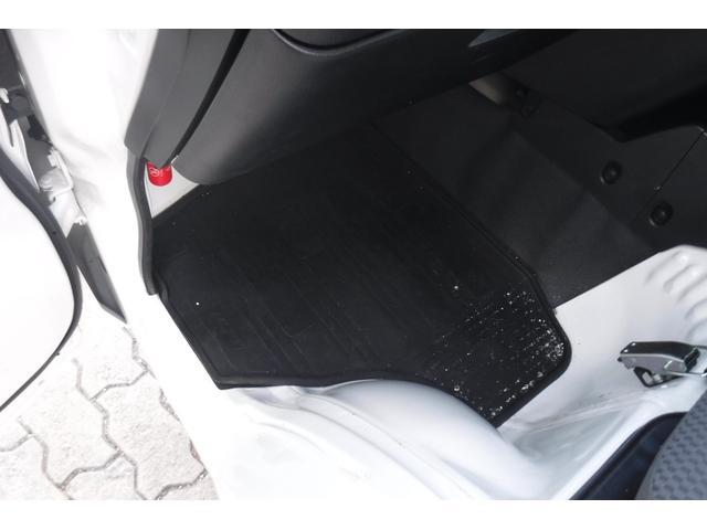 ハイゼットトラック エクストラSAIIIt オートマ エアコン パワステ パワーウインドウ キーレスキー スマートアシストIII パートタイム4WD LEDヘッド&フォグランプ キーレス(30枚目)