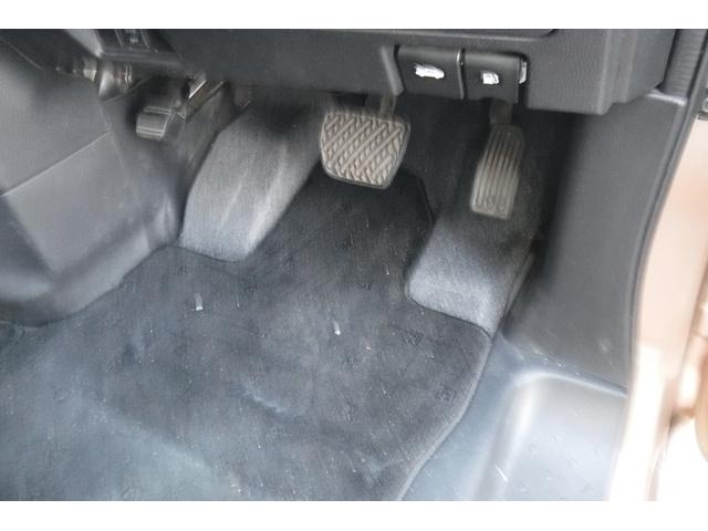 セレナ 20X S-ハイブリッドアドバンスドセーフティパック ワンオーナー スマートキープッシュスタート アラウンドビューモニター クルーズコントロール エマージェンシーブレーキ 左側パワースライドドア アルミホイル スタッドレスタイヤ(31枚目)