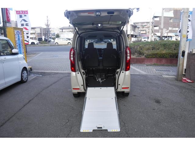 Ｎ－ＢＯＸ Ｇ・スロープＬターボホンダセンシング　両側パワースライドドア　純正ナビ　ＴＶ　バックカメラ　ビルトインＥＴＣ　シートヒーター　スマートキープッシュスタート　パドルシフト　電動格納ドアミラー（3枚目）