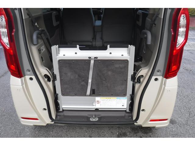 Ｎ－ＢＯＸ Ｇ・スロープＬターボホンダセンシング　両側パワースライドドア　純正ナビ　ＴＶ　バックカメラ　ビルトインＥＴＣ　シートヒーター　スマートキープッシュスタート　パドルシフト　電動格納ドアミラー（17枚目）