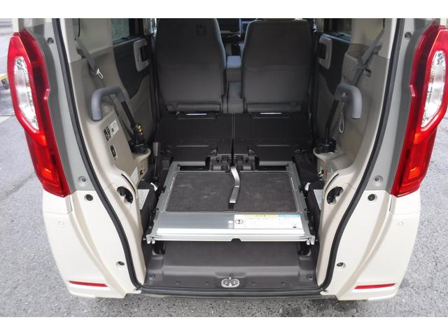 Ｎ－ＢＯＸ Ｇ・スロープＬターボホンダセンシング　両側パワースライドドア　純正ナビ　ＴＶ　バックカメラ　ビルトインＥＴＣ　シートヒーター　スマートキープッシュスタート　パドルシフト　電動格納ドアミラー（19枚目）
