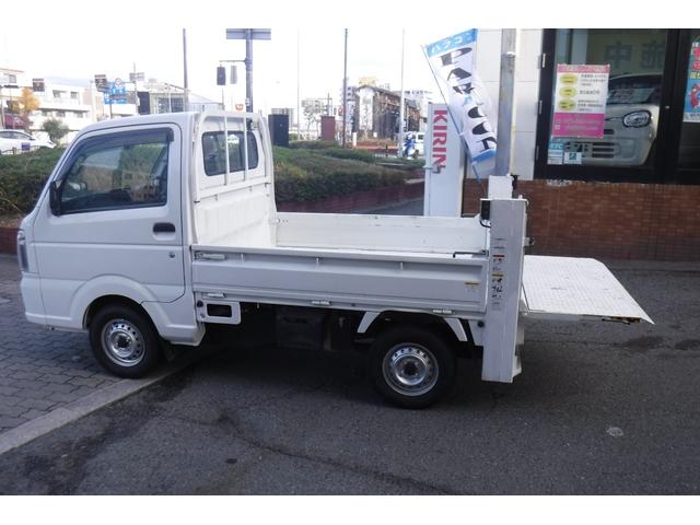 キャリイトラック 垂直式ゲートリフター ワンオーナー 5速ミッション エアコン パワステ エアバック ABS(4枚目)