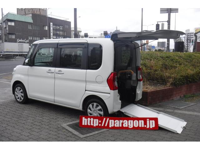 タント 　スローパーＬ　リヤシート付　社外ナビゲーション　ＴＶ　バックカメラ　アイドリングストップ　キーレス　電動格納ドアミラー（2枚目）