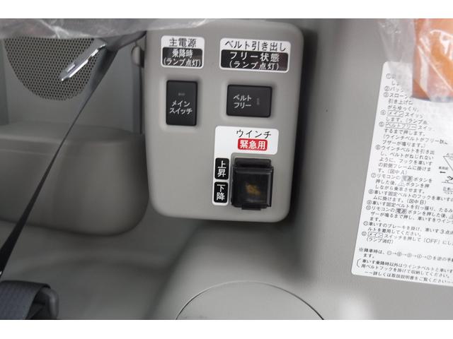 タント 　スローパーＬ　リヤシート付　社外ナビゲーション　ＴＶ　バックカメラ　アイドリングストップ　キーレス　電動格納ドアミラー（11枚目）