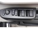 ベースグレード　コンフォートパッケージ　ＬＥＤヘッド　スマートキー　両側パワースライド　前席シートヒーター　リヤセンターアームレスト　シートバックテーブル　オートリトラミラー（18枚目）