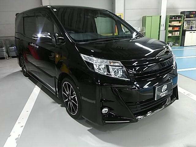 ノア Si GRスポーツ キーレス フルセグ ナビ&TV 18アルミホイール 乗車定員7人 エアバッグ オートマ フル装備 HIDヘッドライト ETC バックカメラ スマートキー(7枚目)