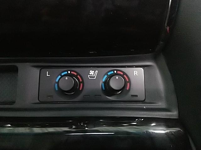 アルファード 2.5S Cパッケージ ワンオーナー サンルーフ 革シート キーレス フルセグ ナビ&TV 18アルミホイール 乗車定員7人 エアバッグ オートマ フル装備 ETC バックカメラ スマートキー(14枚目)