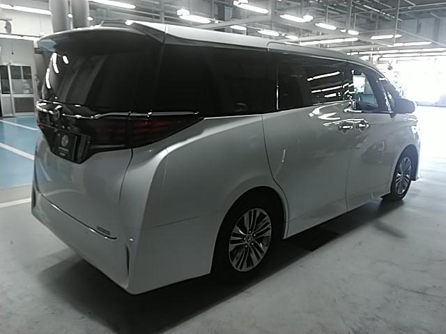 アルファード Z ワンオーナー サンルーフ 革シート キーレス フルセグ ナビ&TV 19アルミホイール 乗車定員7人 エアバッグ オートマ フル装備 ETC バックカメラ スマートキー(3枚目)