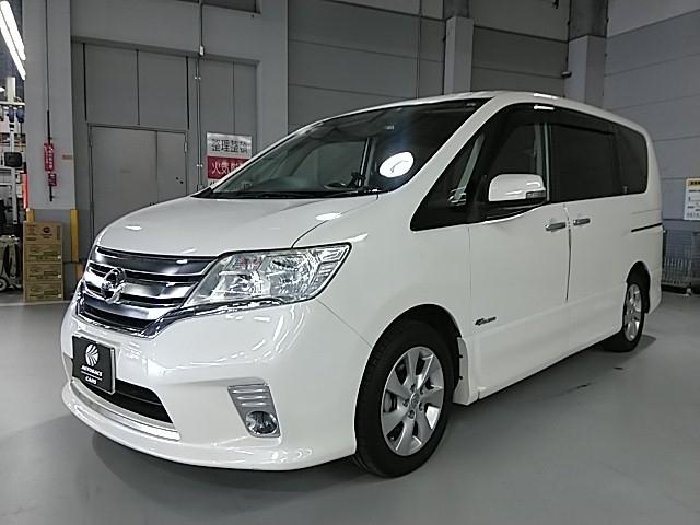 セレナ ハイウェイスター S-ハイブリッド ワンオーナー キーレス フルセグ ナビ&TV 乗車定員8人 アイドリングストップ エアバッグ オートマ フル装備 HIDヘッドライト ETC バックカメラ スマートキー 横滑り防止機能(6枚目)