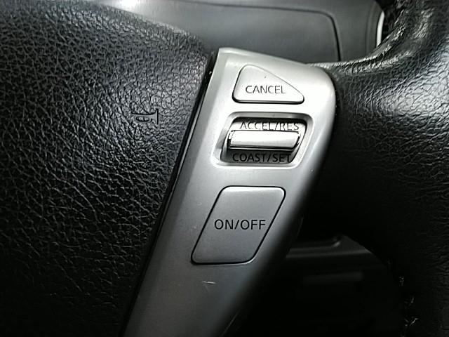 セレナ ハイウェイスター S-ハイブリッド ワンオーナー キーレス フルセグ ナビ&TV 乗車定員8人 アイドリングストップ エアバッグ オートマ フル装備 HIDヘッドライト ETC バックカメラ スマートキー 横滑り防止機能(11枚目)