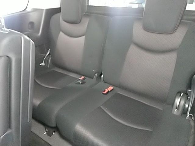 セレナ ハイウェイスター S-ハイブリッド ワンオーナー キーレス フルセグ ナビ&TV 乗車定員8人 アイドリングストップ エアバッグ オートマ フル装備 HIDヘッドライト ETC バックカメラ スマートキー 横滑り防止機能(19枚目)