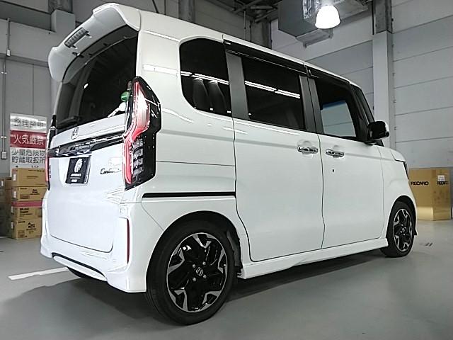 Ｎ　ＢＯＸ Ｇ・ＥＸターボホンダセンシング　ワンオーナー　キーレス　フルセグ　ナビ＆ＴＶ　１５アルミホイール　エアバッグ　オートマ　フル装備　ＥＴＣ　バックカメラ　スマートキー（9枚目）