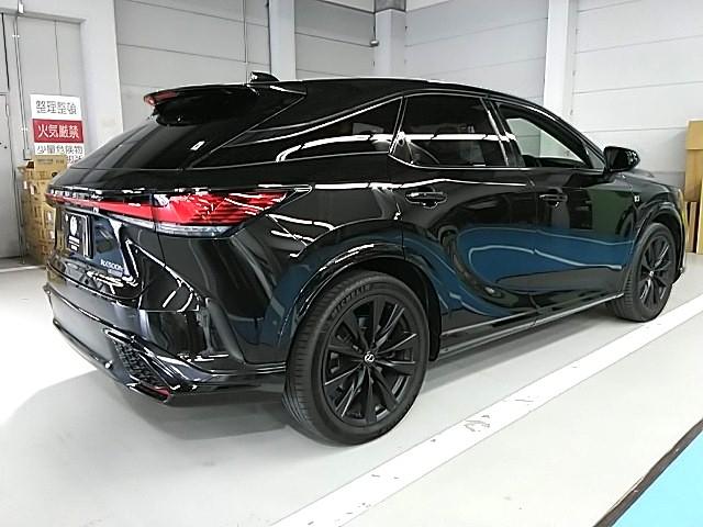 ＲＸ ＲＸ５００ｈ　Ｆスポーツパフォーマンス　ワンオーナー　サンルーフ　革シート　キーレス　フルセグ　ナビ＆ＴＶ　エアバッグ　オートマ　フル装備　ＥＴＣ　バックカメラ　スマートキー（3枚目）