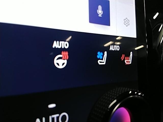 ＲＸ ＲＸ５００ｈ　Ｆスポーツパフォーマンス　ワンオーナー　サンルーフ　革シート　キーレス　フルセグ　ナビ＆ＴＶ　エアバッグ　オートマ　フル装備　ＥＴＣ　バックカメラ　スマートキー（20枚目）