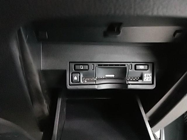 ＲＸ ＲＸ５００ｈ　Ｆスポーツパフォーマンス　ワンオーナー　サンルーフ　革シート　キーレス　フルセグ　ナビ＆ＴＶ　エアバッグ　オートマ　フル装備　ＥＴＣ　バックカメラ　スマートキー（33枚目）