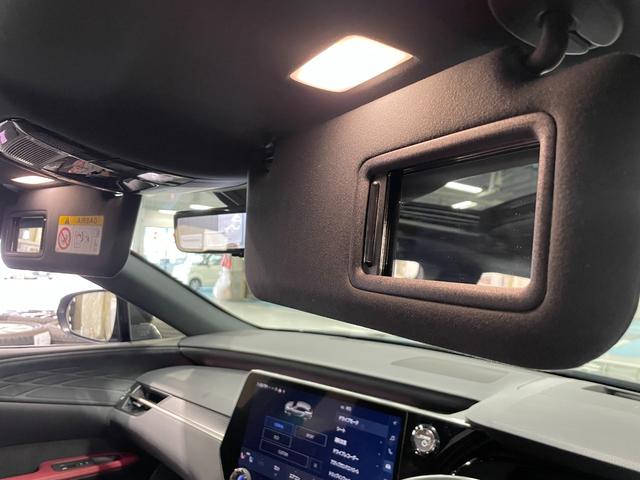 ＲＸ ＲＸ５００ｈ　Ｆスポーツパフォーマンス　ワンオーナー　サンルーフ　革シート　キーレス　フルセグ　ナビ＆ＴＶ　エアバッグ　オートマ　フル装備　ＥＴＣ　バックカメラ　スマートキー（39枚目）