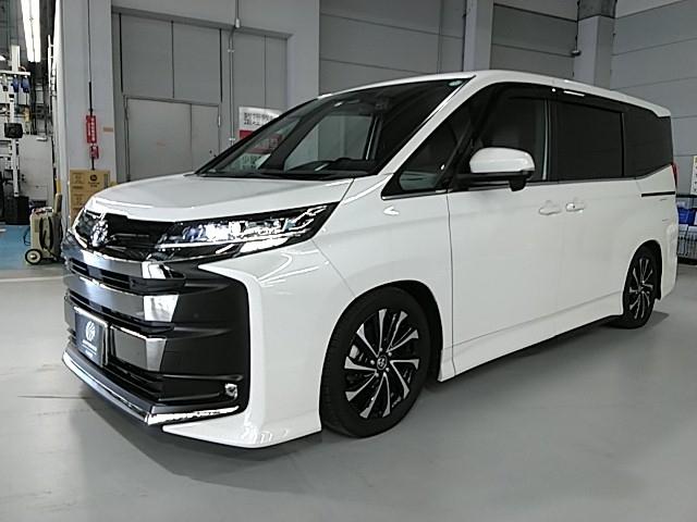 ノア ハイブリッドS-Z ワンオーナー キーレス フルセグ ナビ&TV 17アルミホイール 乗車定員7人 エアバッグ オートマ フル装備 ETC バックカメラ スマートキー(6枚目)