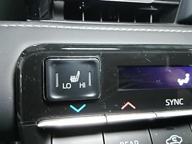 ノア ハイブリッドS-Z ワンオーナー キーレス フルセグ ナビ&TV 17アルミホイール 乗車定員7人 エアバッグ オートマ フル装備 ETC バックカメラ スマートキー(18枚目)