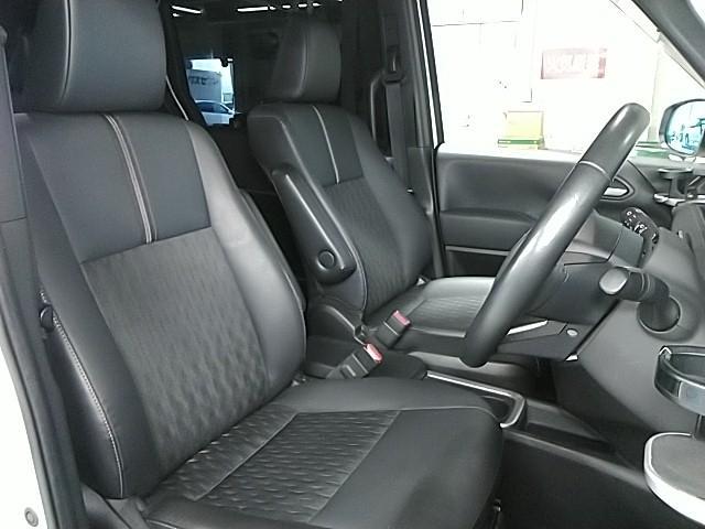 ノア ハイブリッドS-Z ワンオーナー キーレス フルセグ ナビ&TV 17アルミホイール 乗車定員7人 エアバッグ オートマ フル装備 ETC バックカメラ スマートキー(20枚目)