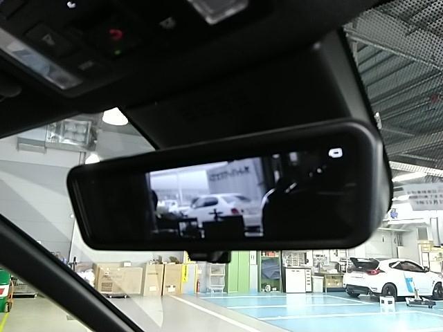 ノア ハイブリッドS-Z ワンオーナー キーレス フルセグ ナビ&TV 17アルミホイール 乗車定員7人 エアバッグ オートマ フル装備 ETC バックカメラ スマートキー(28枚目)