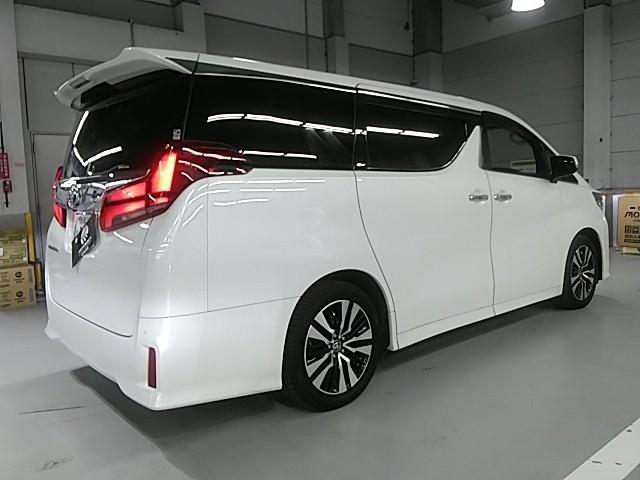 アルファード 2.5S Cパッケージ ワンオーナー サンルーフ 革シート キーレス フルセグ ナビ&TV 18アルミホイール 乗車定員7人 エアバッグ オートマ フル装備 ETC バックカメラ スマートキー(9枚目)