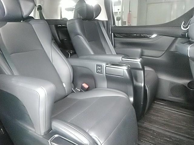 アルファード 2.5S Cパッケージ ワンオーナー サンルーフ 革シート キーレス フルセグ ナビ&TV 18アルミホイール 乗車定員7人 エアバッグ オートマ フル装備 ETC バックカメラ スマートキー(24枚目)