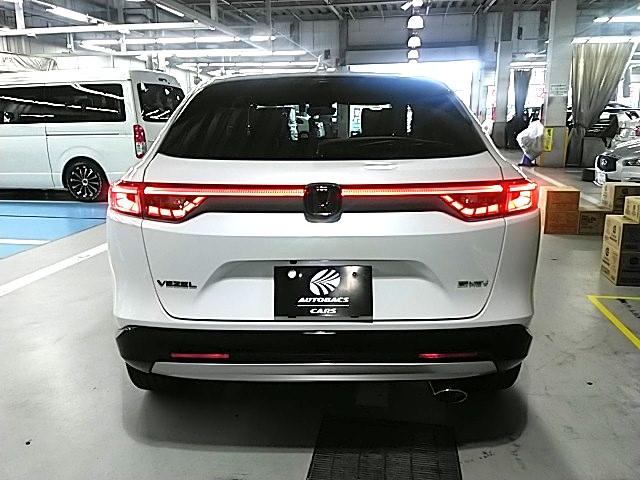 ヴェゼル e:HEV Z ワンオーナー キーレス フルセグ ナビ&TV 18アルミホイール エアバッグ オートマ フル装備 ETC バックカメラ スマートキー(5枚目)