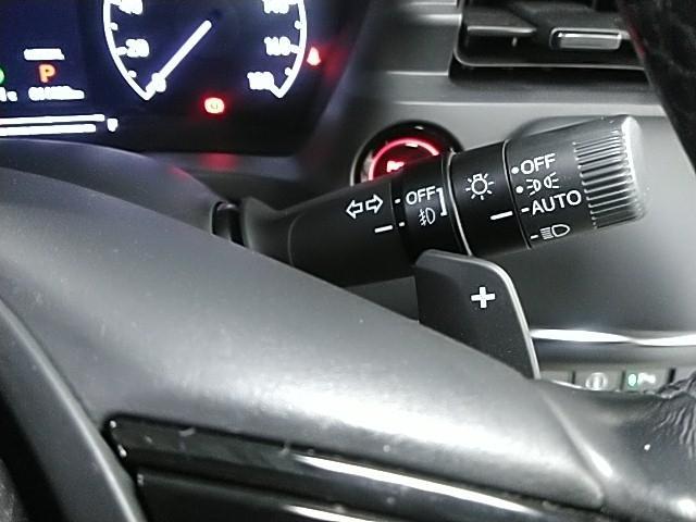 ヴェゼル e:HEV Z ワンオーナー キーレス フルセグ ナビ&TV 18アルミホイール エアバッグ オートマ フル装備 ETC バックカメラ スマートキー(17枚目)