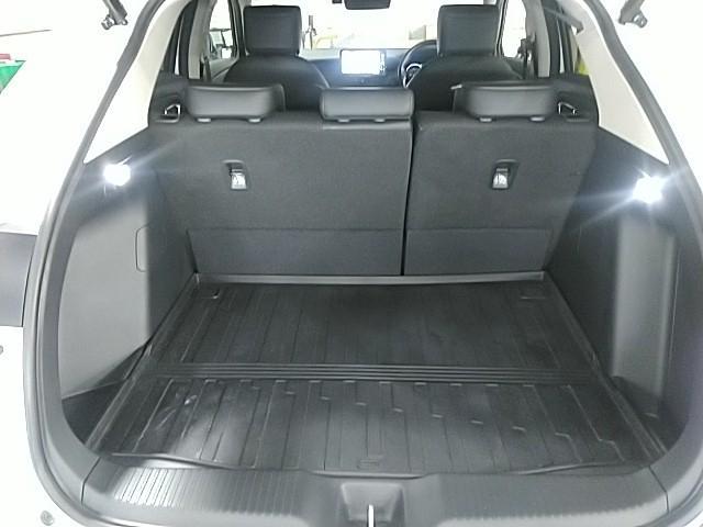 ヴェゼル e:HEV Z ワンオーナー キーレス フルセグ ナビ&TV 18アルミホイール エアバッグ オートマ フル装備 ETC バックカメラ スマートキー(22枚目)