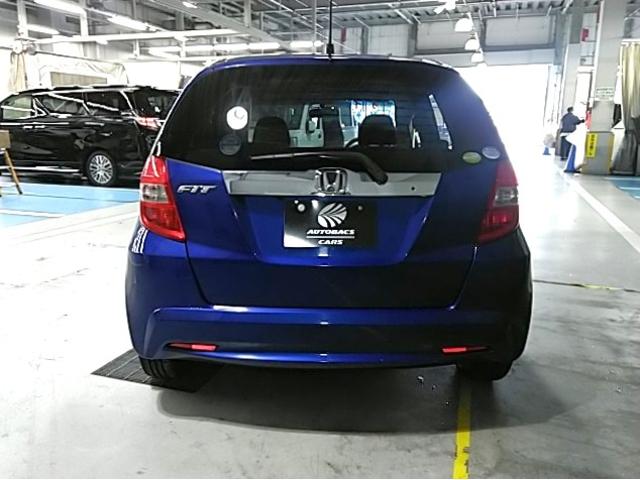 フィット Ｘ　キーレス　ワンセグ　ナビ＆ＴＶ　エアバッグ　オートマ　フル装備　ＥＴＣ　バックカメラ　スマートキー（5枚目）