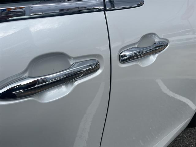 アルファード Z サンルーフ 革シート キーレス フルセグ ナビ&TV 18アルミホイール 乗車定員7人 エアバッグ オートマ フル装備 ETC バックカメラ スマートキー(75枚目)