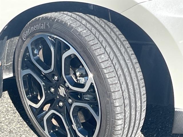 スイフトスポーツ ベースグレード　ワンオーナー　オートマ　セーフティサポート　ＬＥＤヘッドランプ　１７インチアルミホイール　キーレスプッシュスタート　８インチフルセグナビ　バックカメラ　運転席シートヒーター　ステンレス製ペダル（29枚目）