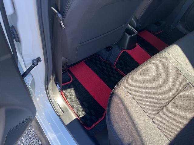 スイフトスポーツ ベースグレード　ワンオーナー　オートマ　セーフティサポート　ＬＥＤヘッドランプ　１７インチアルミホイール　キーレスプッシュスタート　８インチフルセグナビ　バックカメラ　運転席シートヒーター　ステンレス製ペダル（71枚目）