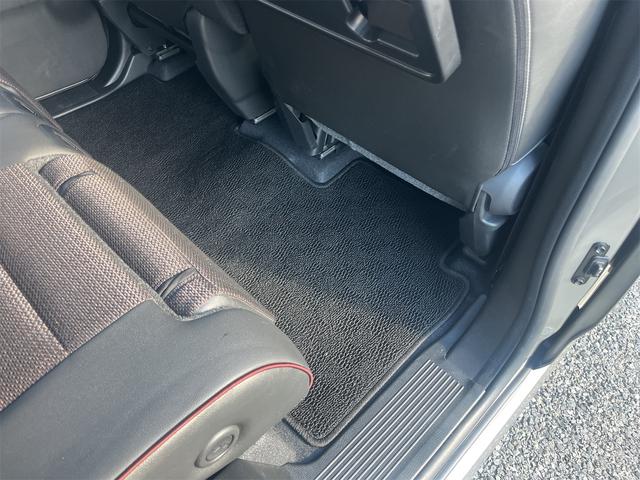 スペーシアカスタム ハイブリッドＸＳ　セーフティサポート　ＬＥＤヘッドランプ　両側パワースライドドア　１５インチアルミホイール　９インチフルセグナビ　全方位カメラ　Ｂｌｕｅｔｏｏｔｈ　ＡＵＤＩＯ　前席シートヒーター　ステアリングヒーター（56枚目）