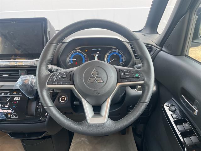 デリカミニ Ｔ　プレミアム　ワンオーナー　アダプティブクルーズコントロール　ハーフレザー　プッシュ＆スマートキー　デジタルインナーミラー　全周囲カメラ　両側電動スライドドア　シートヒーター　純正フルセグナビ　マイパイロット（67枚目）