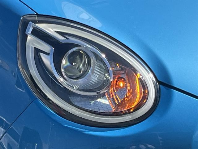 パッソ モーダ　Ｓ　スマートアシスト２　プッシュスタート　キーレスエントリー　ＬＥＤヘッドランプ　ＬＥＤフォグランプ　純正オーディオ　純正フロントドライブレコーダー　純正１４インチアルミホイール（17枚目）