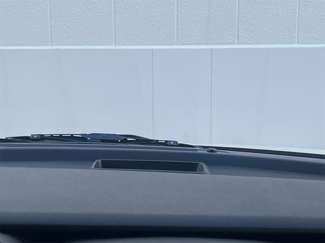 スペーシア ハイブリッドＸ　セーフティサポート　ＬＥＤヘッドランプ　両側パワースライドドア　１４インチアルミホイール　純正８インチフルセグナビ　Ｂｌｕｅｔｏｏｔｈ　ＡＵＤＩＯ　全方位カメラ　ＥＴＣ　運転席シートヒーター　キーレス（11枚目）