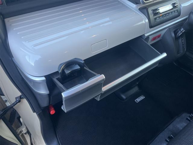 スペーシア ハイブリッドＸ　セーフティサポート　ＬＥＤヘッドランプ　両側パワースライドドア　１４インチアルミホイール　純正８インチフルセグナビ　Ｂｌｕｅｔｏｏｔｈ　ＡＵＤＩＯ　全方位カメラ　ＥＴＣ　運転席シートヒーター　キーレス（60枚目）