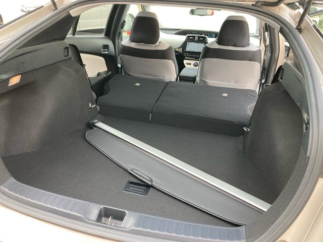プリウス Sセーフティプラス 寒冷地仕様 セーフティセンスP レーダークルーズコントロール ヘッドアップディスプレイ ディーラー純正9インチナビ フルセグ バックカメラ ETC LEDヘッドライト サイド&カーテンエアバック(41枚目)