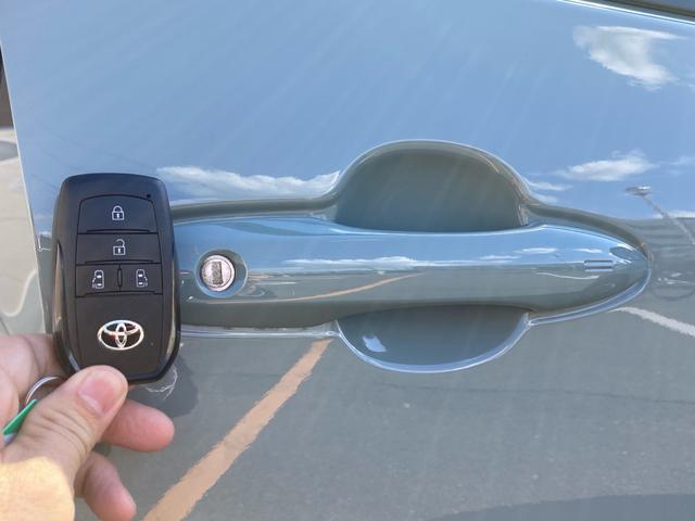 シエンタ ハイブリッドＺ　ワンオーナー　セーフティセンス　ブラインドスポットモニター　レーダークルーズコントロール　両側パワースライド　１０．５ディスプレイオーディオナビ　フルセグ　全方位カメラ　ＬＥＤヘッドライト（12枚目）