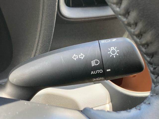 シエンタ ハイブリッドＺ　ワンオーナー　セーフティセンス　ブラインドスポットモニター　レーダークルーズコントロール　両側パワースライド　１０．５ディスプレイオーディオナビ　フルセグ　全方位カメラ　ＬＥＤヘッドライト（33枚目）