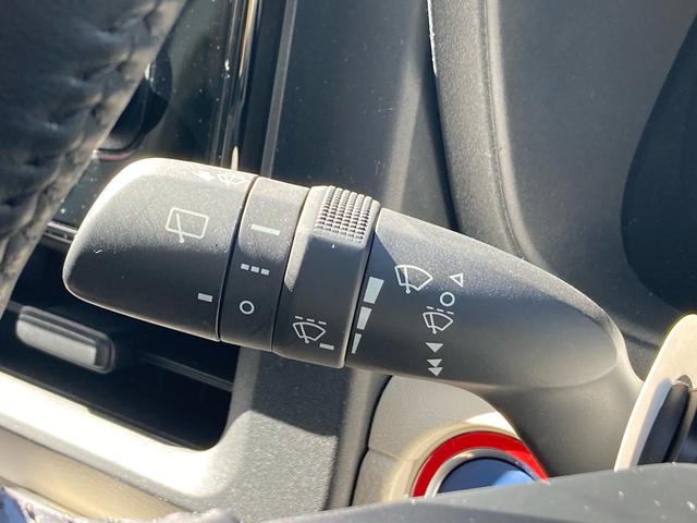 シエンタ ハイブリッドＺ　ワンオーナー　セーフティセンス　ブラインドスポットモニター　レーダークルーズコントロール　両側パワースライド　１０．５ディスプレイオーディオナビ　フルセグ　全方位カメラ　ＬＥＤヘッドライト（35枚目）