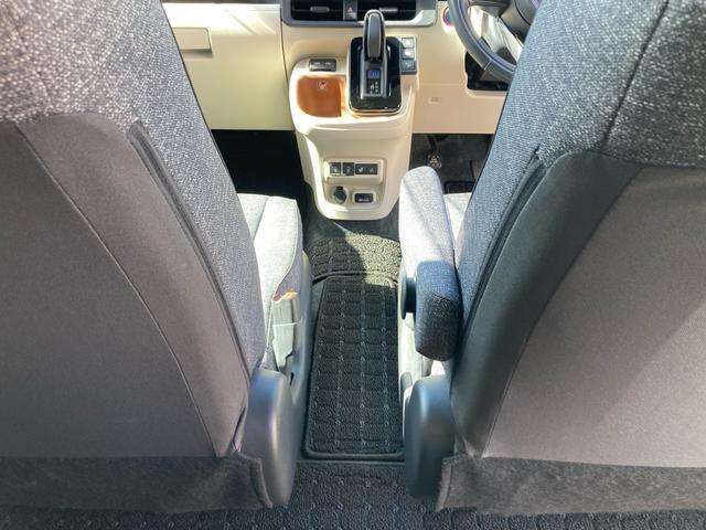 シエンタ ハイブリッドＺ　ワンオーナー　セーフティセンス　ブラインドスポットモニター　レーダークルーズコントロール　両側パワースライド　１０．５ディスプレイオーディオナビ　フルセグ　全方位カメラ　ＬＥＤヘッドライト（54枚目）