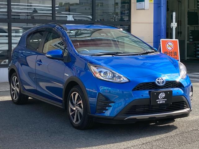 アクア クロスオーバー セーフティセンス スマートキー プッシュスタート ディーラー純正9インチナビ フルセグTV バックカメラ ビルトインETC オートエアコン プライバシーガラス オートライト 純正16インチAW(3枚目)