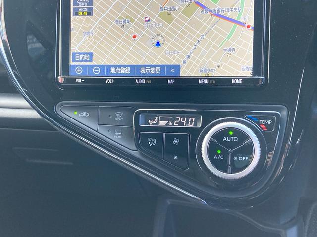 アクア クロスオーバー セーフティセンス スマートキー プッシュスタート ディーラー純正9インチナビ フルセグTV バックカメラ ビルトインETC オートエアコン プライバシーガラス オートライト 純正16インチAW(21枚目)