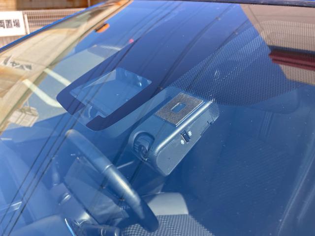 アクア クロスオーバー セーフティセンス スマートキー プッシュスタート ディーラー純正9インチナビ フルセグTV バックカメラ ビルトインETC オートエアコン プライバシーガラス オートライト 純正16インチAW(27枚目)