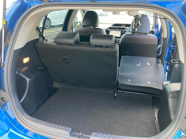 アクア クロスオーバー セーフティセンス スマートキー プッシュスタート ディーラー純正9インチナビ フルセグTV バックカメラ ビルトインETC オートエアコン プライバシーガラス オートライト 純正16インチAW(37枚目)