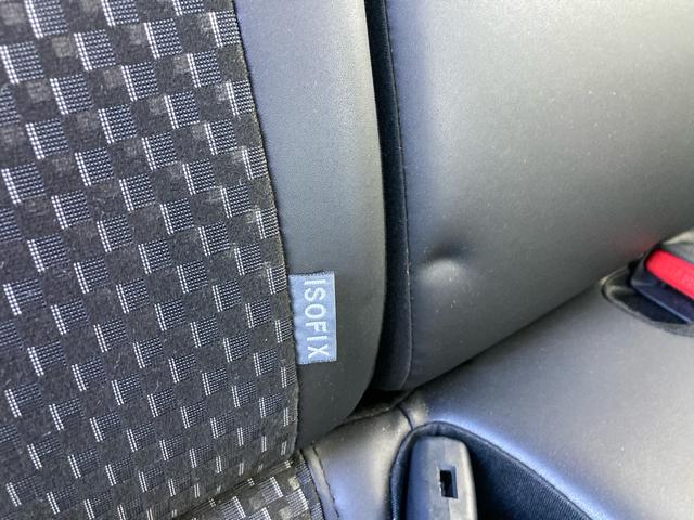 アクア クロスオーバー セーフティセンス スマートキー プッシュスタート ディーラー純正9インチナビ フルセグTV バックカメラ ビルトインETC オートエアコン プライバシーガラス オートライト 純正16インチAW(44枚目)