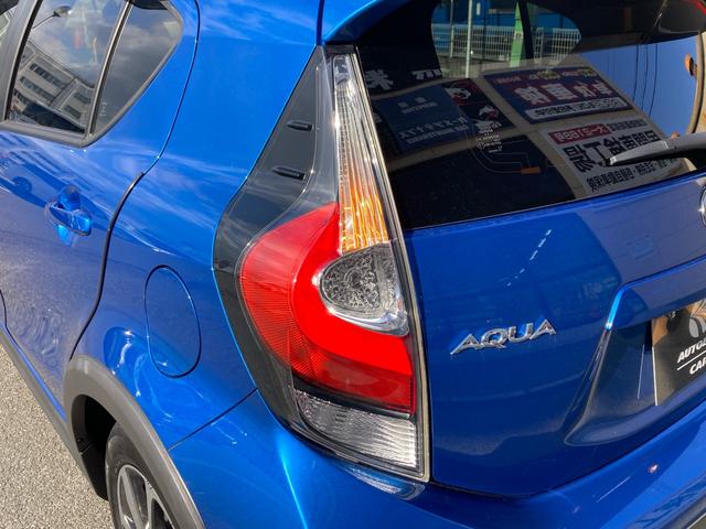 アクア クロスオーバー セーフティセンス スマートキー プッシュスタート ディーラー純正9インチナビ フルセグTV バックカメラ ビルトインETC オートエアコン プライバシーガラス オートライト 純正16インチAW(58枚目)