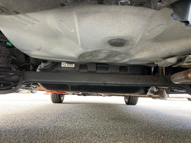 アクア クロスオーバー セーフティセンス スマートキー プッシュスタート ディーラー純正9インチナビ フルセグTV バックカメラ ビルトインETC オートエアコン プライバシーガラス オートライト 純正16インチAW(62枚目)